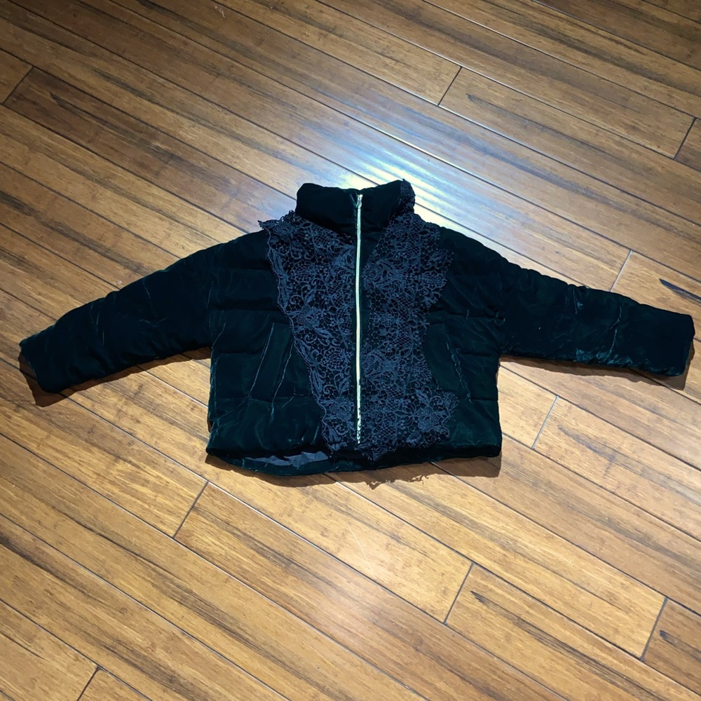 ZARA OUTWEAR winter puffer with Hand Made lace added 💚